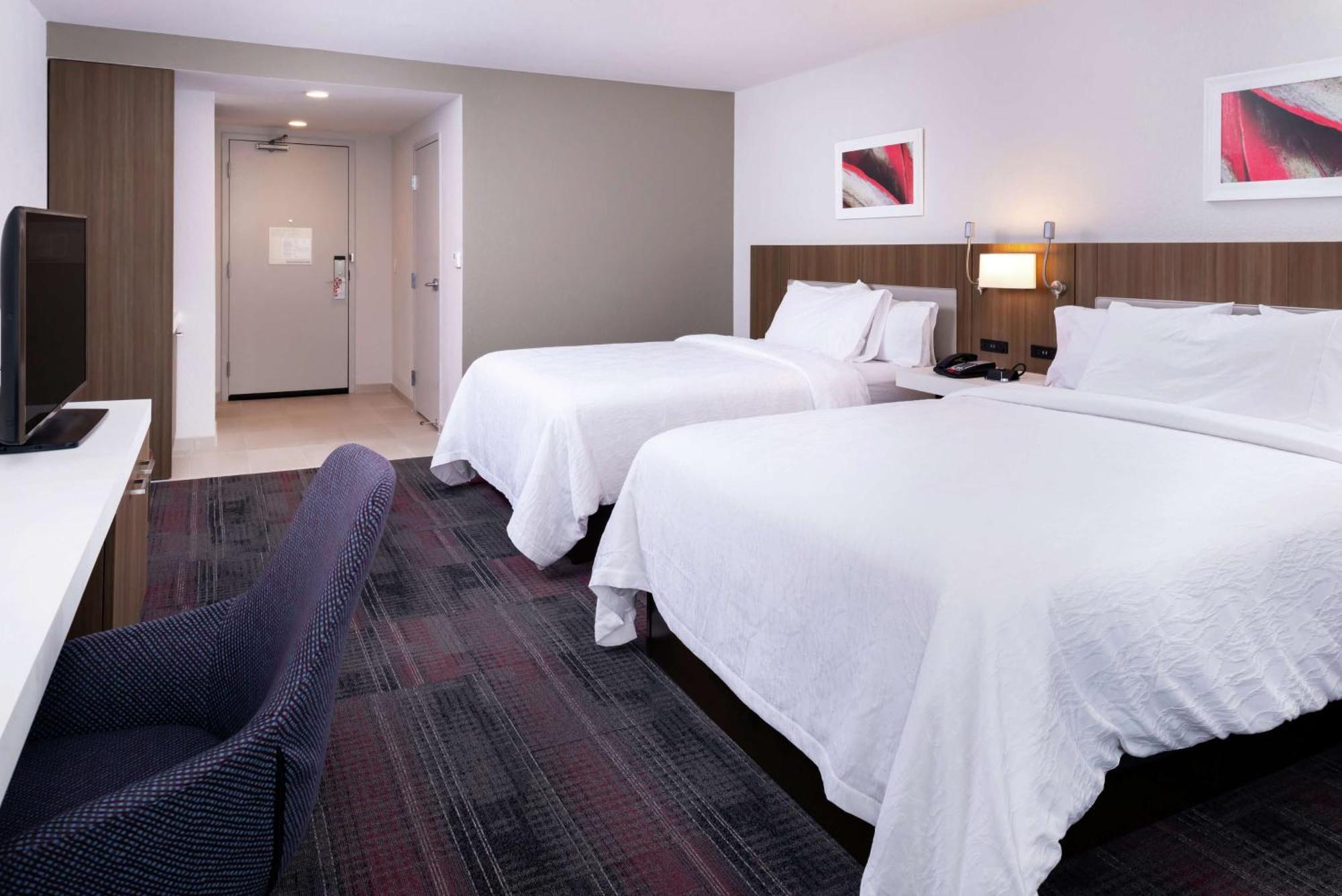 Hilton Garden Inn Columbia Downtown Экстерьер фото